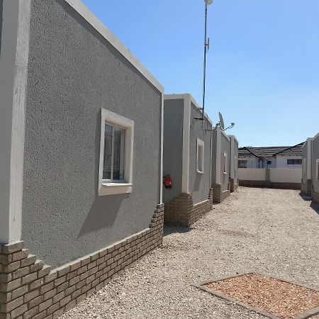 פאלאבורווה Fourties Guest House מראה חיצוני תמונה